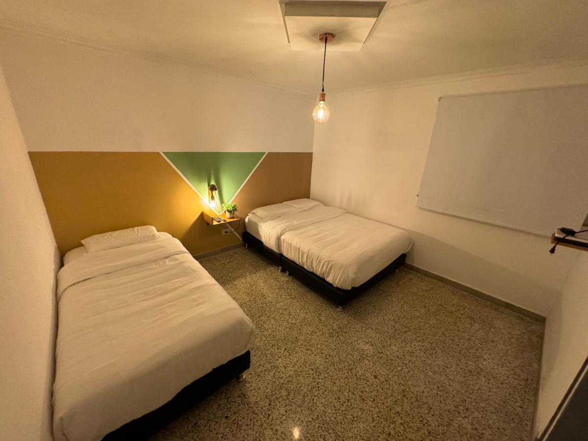 Rustik House Hotel Medellín Exterior foto